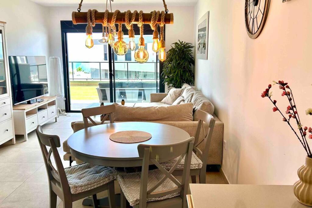 13 Iconic Vista Playa Appartement